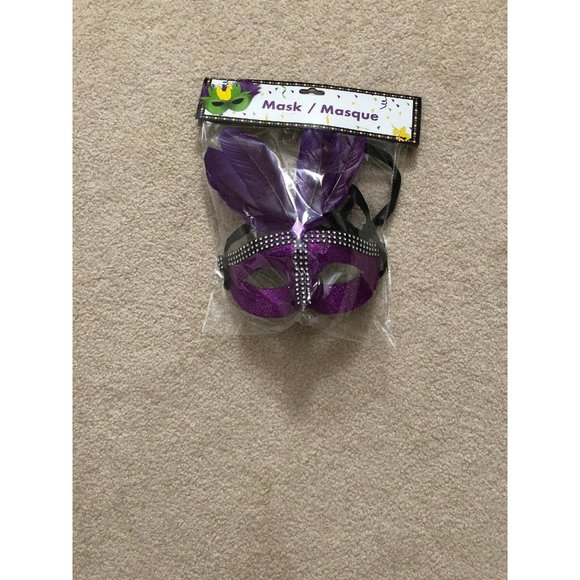 unbranded Accessories - Mardi Gras Mask Purple With Feather And Bling